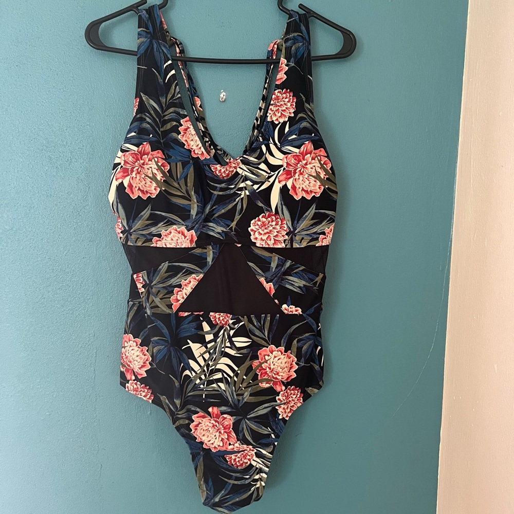 Swimsuit Plus size